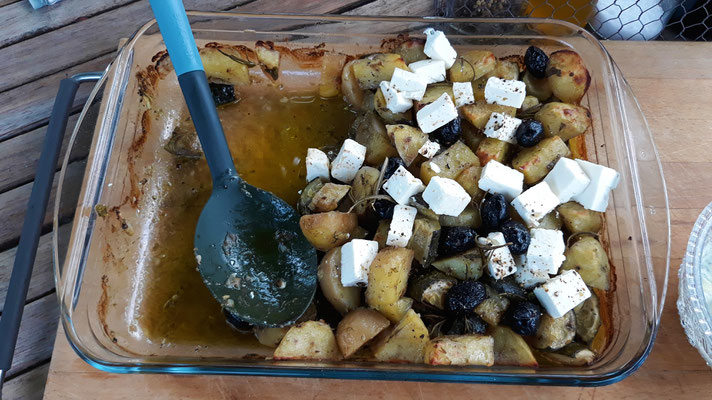 14.06. Kartoffeln Auberginen Feta aus dem Ofen