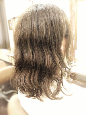 20代　主婦　カット・カラー・パーマ・トリートメント