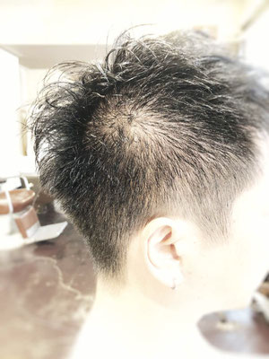 30代　会社員　男性　カット　¥5,350
