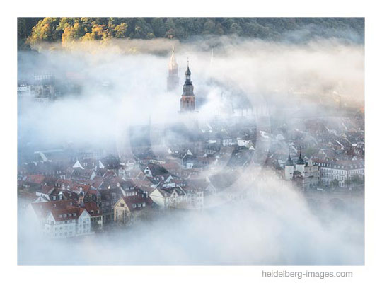 Archiv-Nr. hc2014189 / Heidelberg Altstadt im Nebel 
