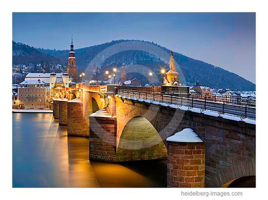 Archiv-Nr. hc2010108 | schneebedeckte Alte Brücke bei Nacht 