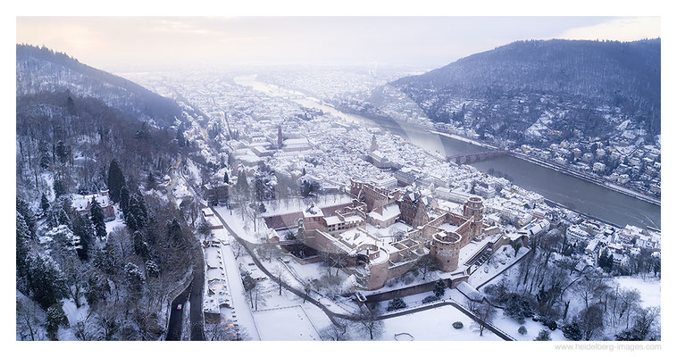 Archiv-Nr. hc2021132 | Luftbild der verschneiten Heidelberger Altstadt