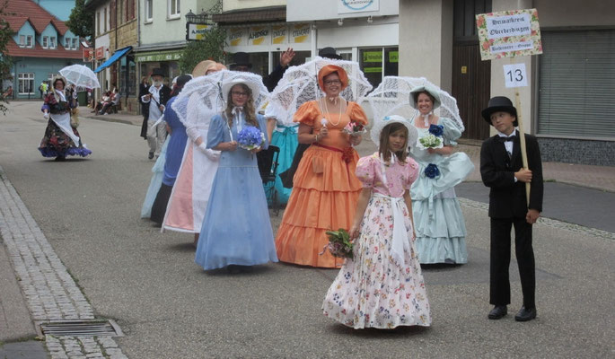 Umzug 1250 Jahre Oberderdingen (privat © HP/NF/ HK)