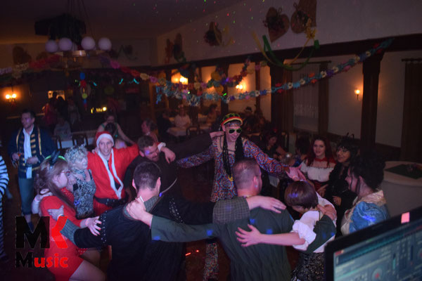 Foto: © Faschingsparty/ MK-Music