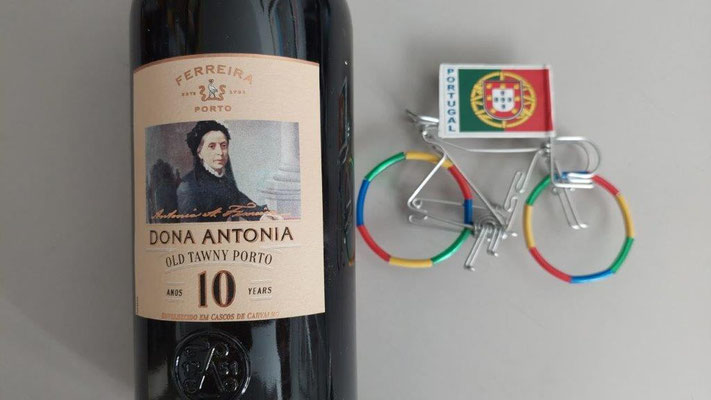Portweintastings bei SINGER Portweinhandel bestellen. Thema: 10 Years Old Portweine...