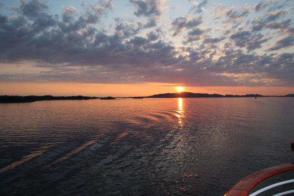 Auf der MS Amadea Sonnenuntergang erleben ...