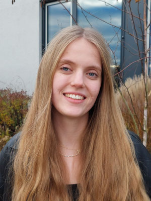Frau Kroll, Schulbegleitung