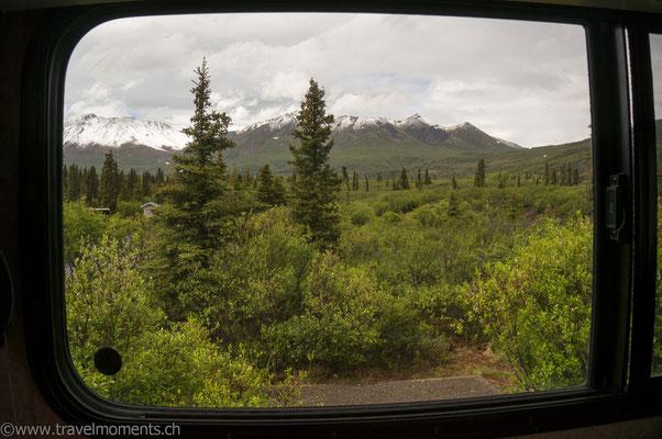 Blick aus dem Camper, Campground Tombstone Mountains