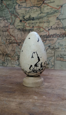 Great auk egg (inspired by n°38 : The Tomkinson egg, cfr Fuller E. The great auk, 1999)