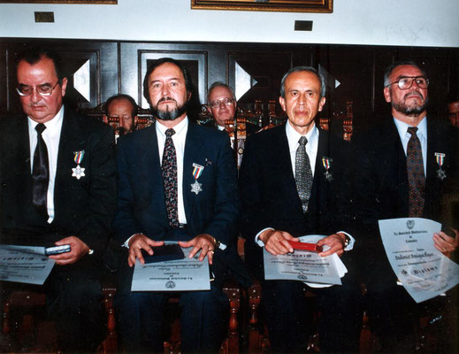 Acto de la Sociedad Bolivariana de Colombia - de izq a der. Javier Ocampo López, Pedro Gustavo Huertas, Carlos Ruiz Páez y E.R.M