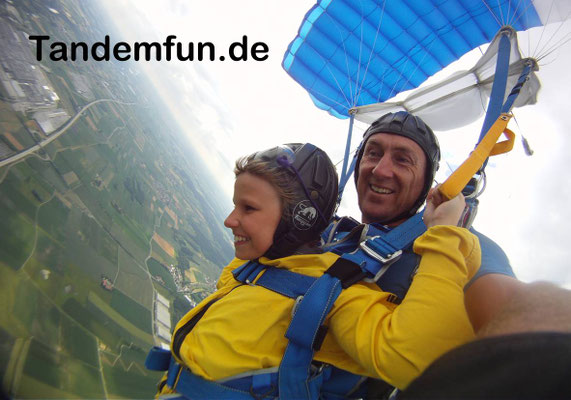 Fallschirmsprung Kinder