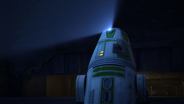 Der Astromechdroide, der Saws Hologramm projiziert, sollte eigentlich ein kleiner Konkurrent von Chopper werden. Dies wurde aber aus Zeitgründen wieder herausgeschnitten.