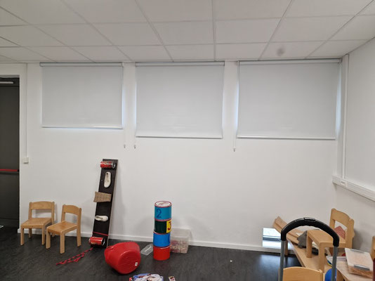 verduisterend rolgordijn branvertragend school projecten 