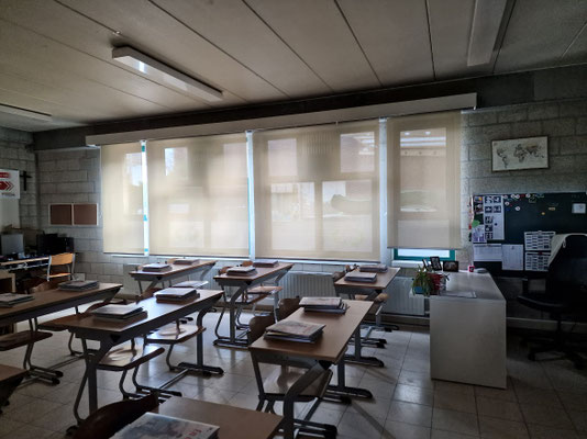 rolgordijnen school project 