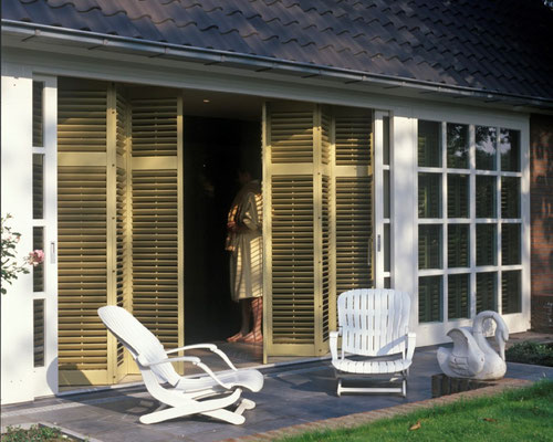 shutter op terras