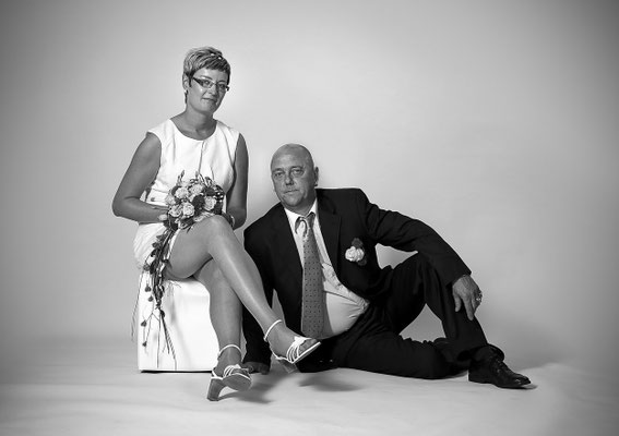 Dominique und Andreas bei Brautpaarshooting in Elsterberg