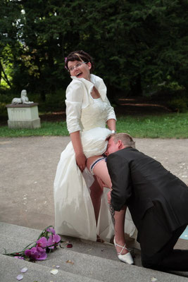 ein bischen Erotic darf auch bei Hochzeitsshooting nicht fehlen