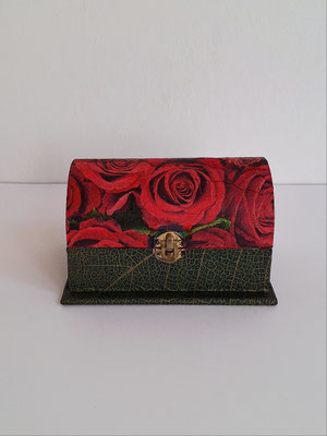 Schatztruhe Rote Rosen - 14x9x8 CHF 25