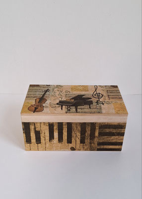 Schachtel Musik - 19x10x9 CHF 35