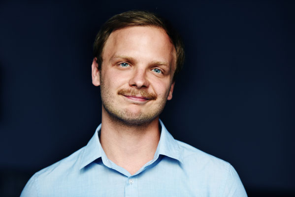 Fabian Baecker actor headshot represented by Walcher Management