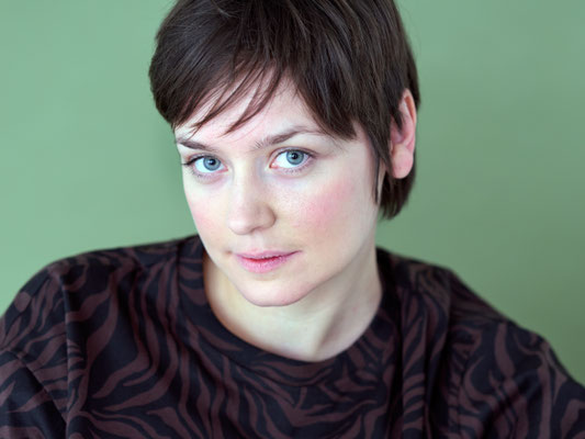 Thekla Hartmann actress headshot represented by Walcher Management