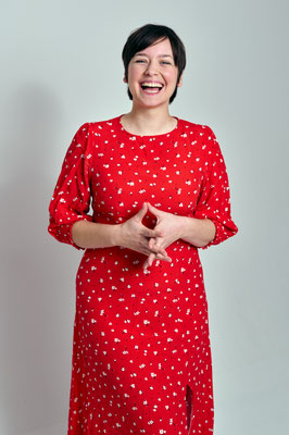 Thekla Hartmann actress headshot represented by Walcher Management