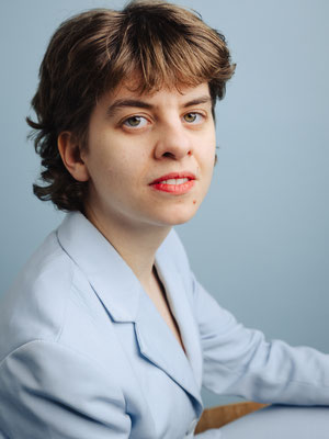 Anouk Barakat actress headshot represented by Walcher Management