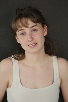 Lilith Kampffmeyer actress headshot represented by Walcher Management