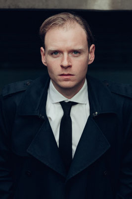 Martin Valdeig actor headshot represented by Walcher Management
