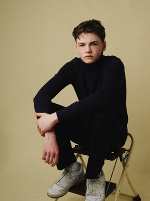Nico Marischka actor headshot represented by Walcher Management