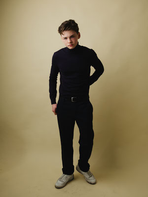 Nico Marischka actor headshot represented by Walcher Management