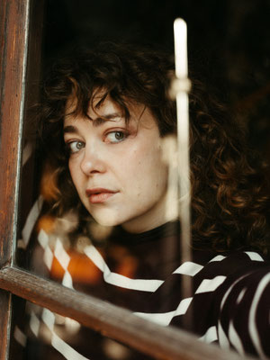 Bernadette Leopold actress headshot represented by Walcher Management