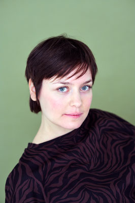 Thekla Hartmann actress headshot represented by Walcher Management