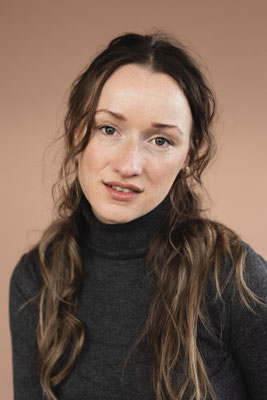 Marie von Reibnitz actress headshot represented by Walcher Management