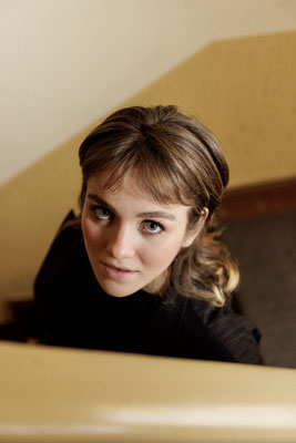 Klara Kleinheins actress headshot represented by Walcher Management