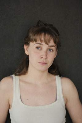 Lilith Kampffmeyer actress headshot represented by Walcher Management