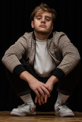 Philipp Franck actor headshot represented by Walcher Management