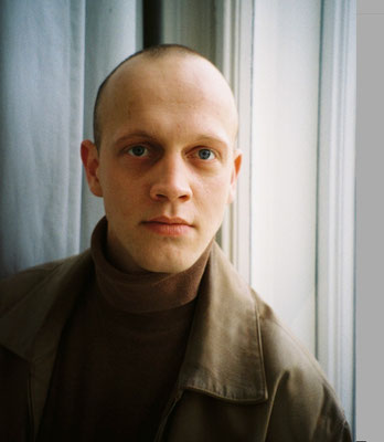 Julius Béla Dörner actor headshot represented by Walcher Management