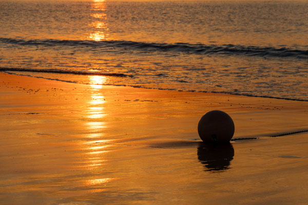 Sonnenuntergang - Ort: Cadzand / Holland - Foto: Andreas Spott