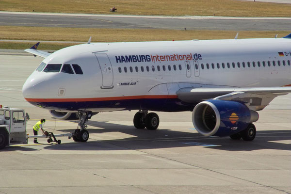 Hamburg Airways © Andreas U.