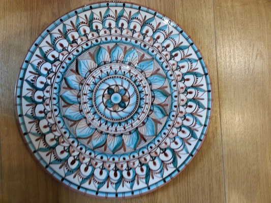 Decorazione su ceramica, tecnica tradizionale