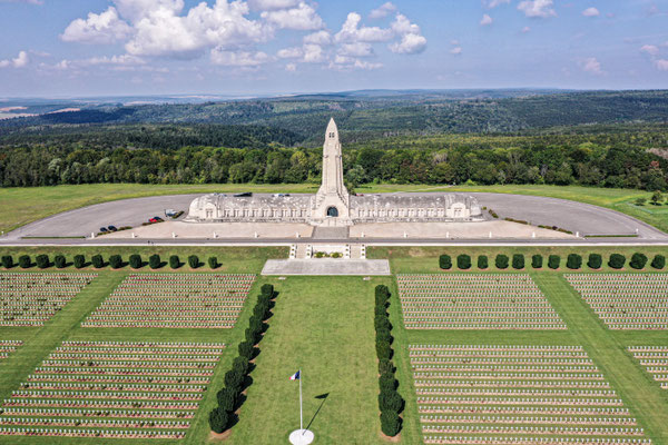 Ossuaire de Douaumont, Verdun, France