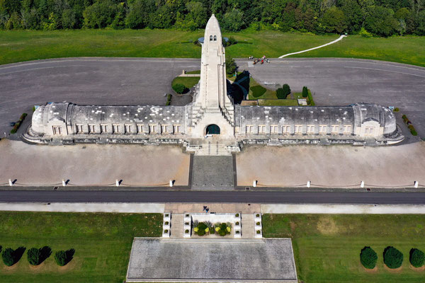 Ossuaire de Douaumont, Verdun, France