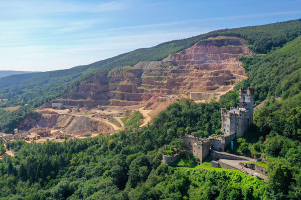 Burg Sooneck, Trechtinghausen, Rhine River Valley, Germany