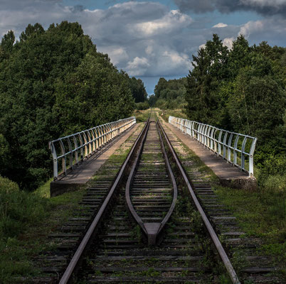 Old German Railroad Bridge, Токаревка (Makunischken),  Kaliningrad Oblast, Russia