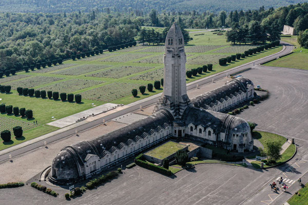 Ossuaire de Douaumont, Verdun, France