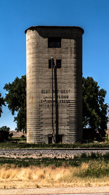 Old grain silo, near Leiter, Wyoming