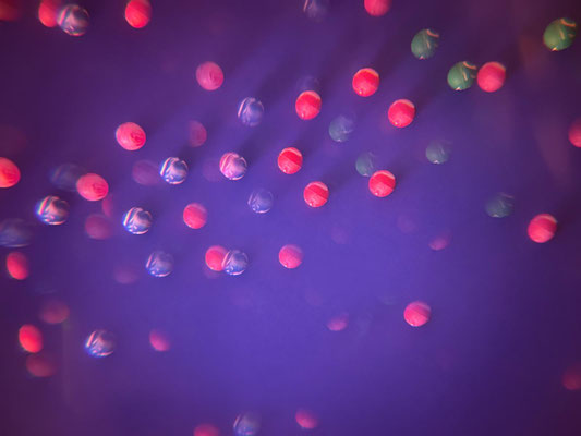 14 Zersträute Bällchen - Radovanovic R Dragica