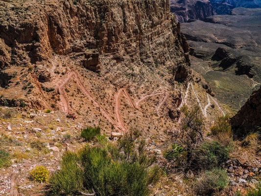 Jäggi Jean-Pierre - Trampelpfad