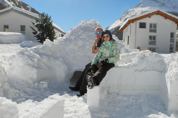 Foto: Markus Buess...Iglubau in Saas Grund - fertig!